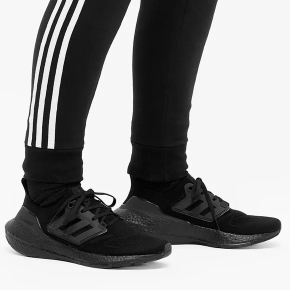 adidas | Shoes | Adidas Ultraboost 22 Core Mens Running Shoes Sz 65 In Black  | Poshmark